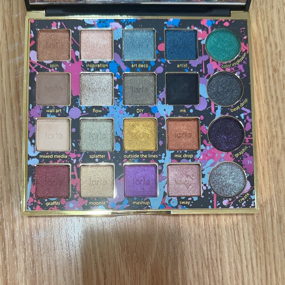 Tarte Vibrant Artistry Eyeshadow Palette